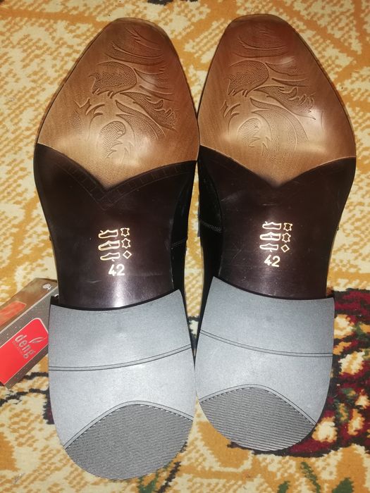 Продаю туфли турецкие