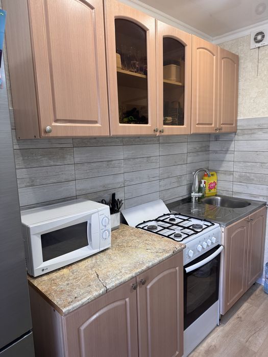 Кухонный гарнитур