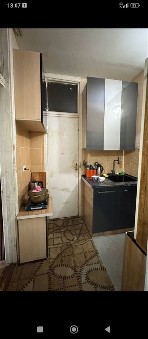 Продается. Спутник 4 2/3/4 недорого
Общежитие 
2х.комнатная
3й.этаж 
4