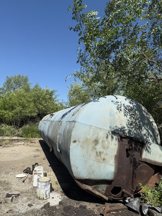 цилиндрическая ёмкость