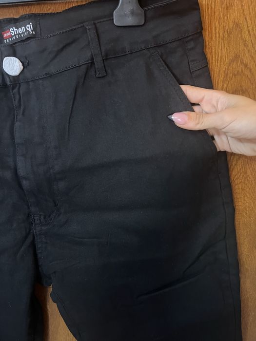 Мъжки спортно-елегантен панталон р-р 37