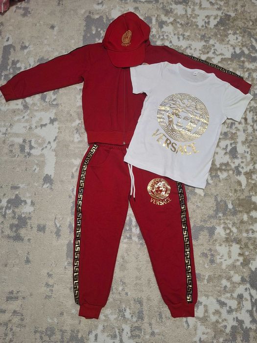 Одежда для девочек