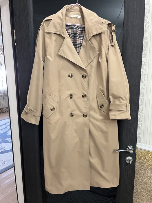 Продам тренчи плащ размер 52,цена 5000тг