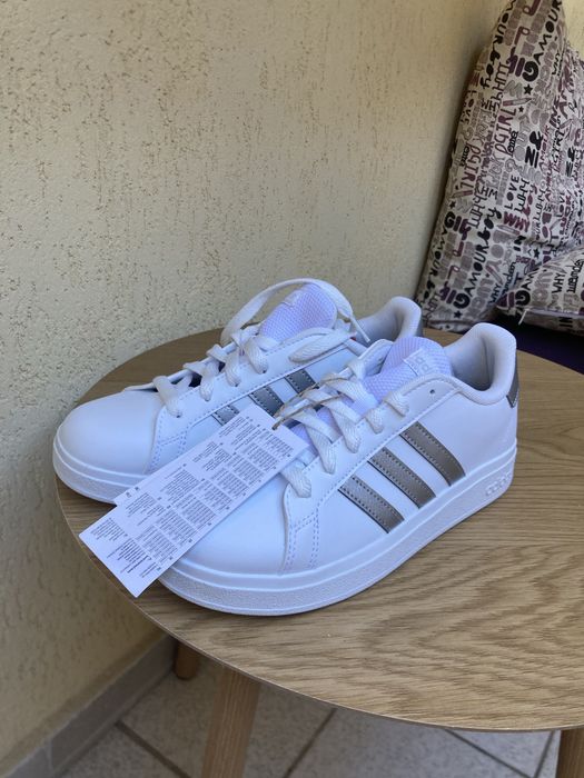 Адидас кецове, adidas grand court 2.0