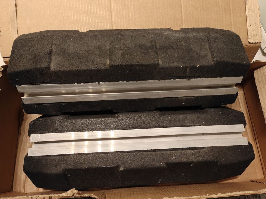 Гумени стойки за климатик