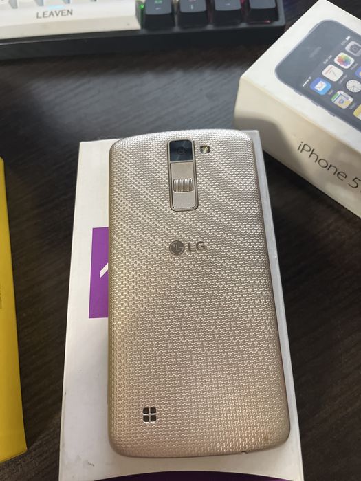 Продам телефоны!