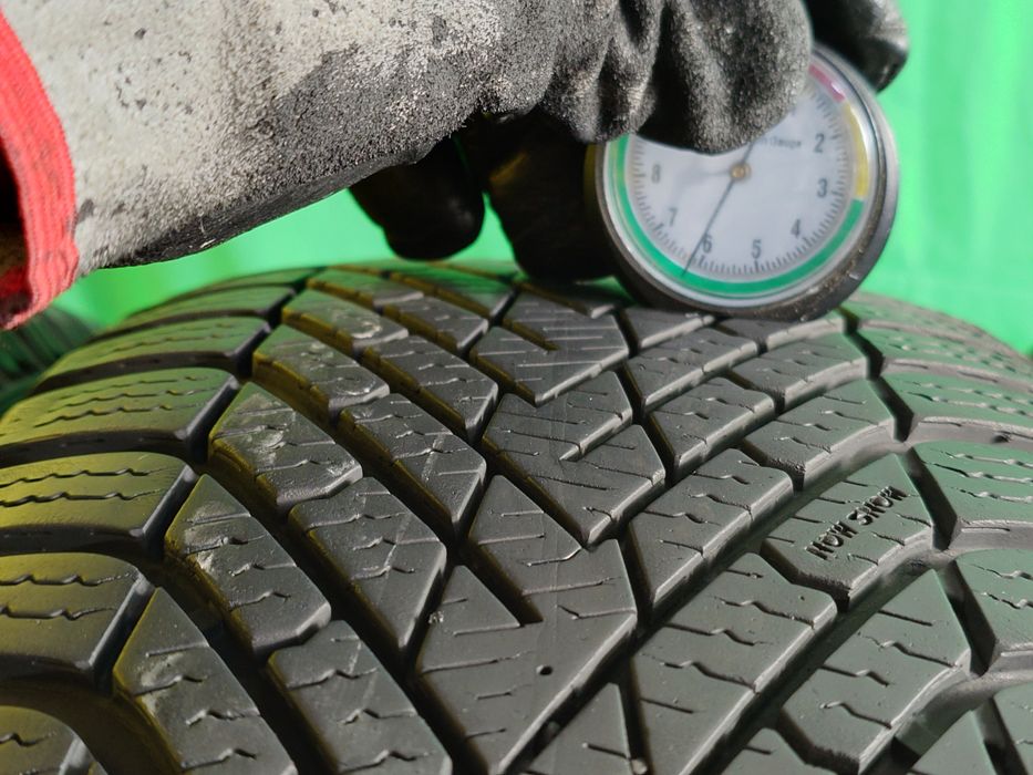 205/55R16 Pirelli & Vredestein stare foarte buna