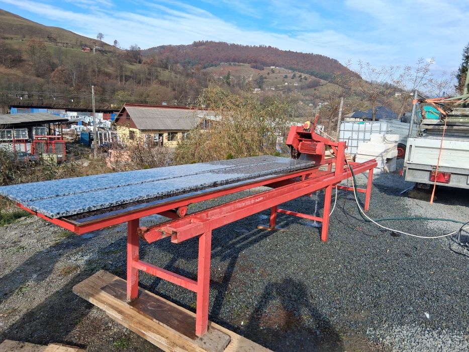 Vând mașină debitat granit marmura