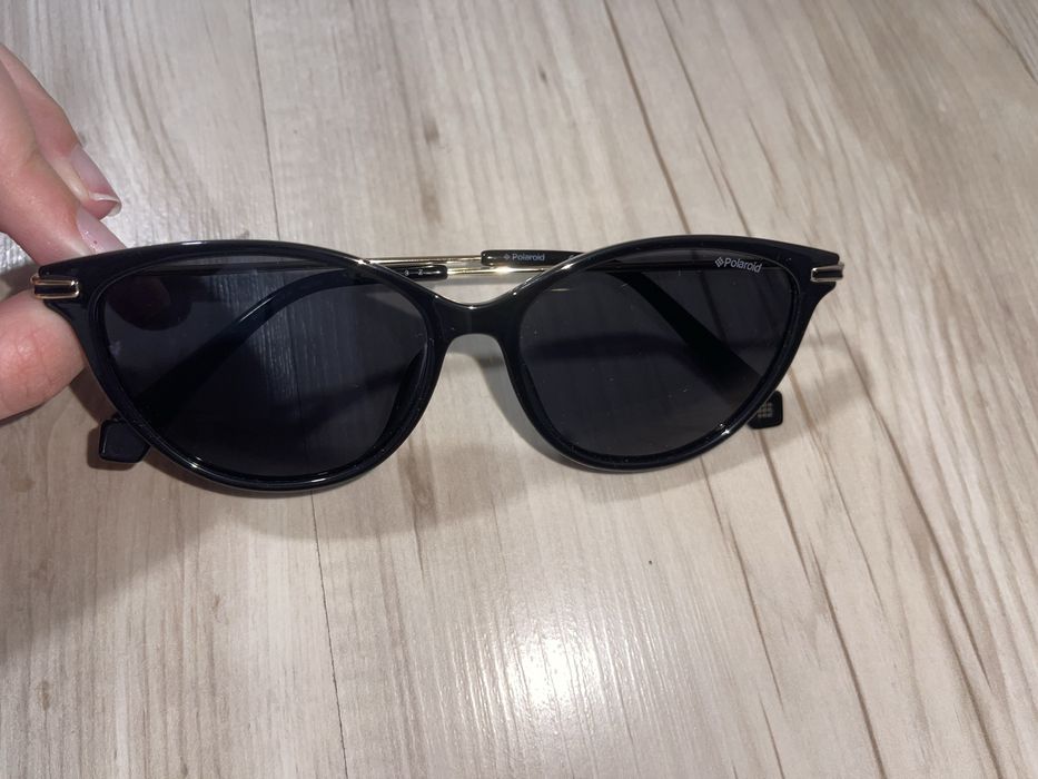 Чисто нови дамски слънчеви очила polaroid + подарък калъф