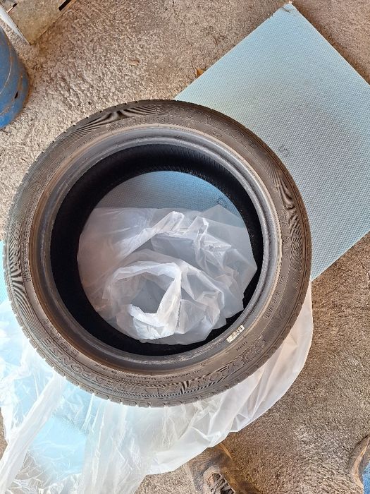 Гума Dunlop 225/45/17