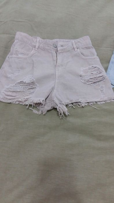 Дамски къси дънкови панталонки