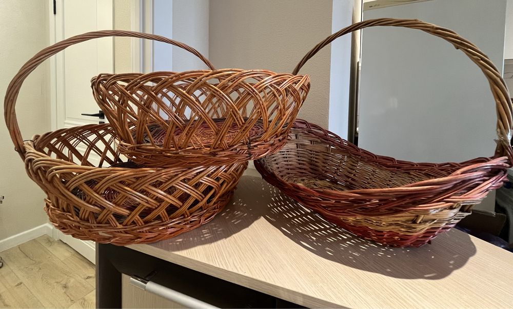Корзины плетеные