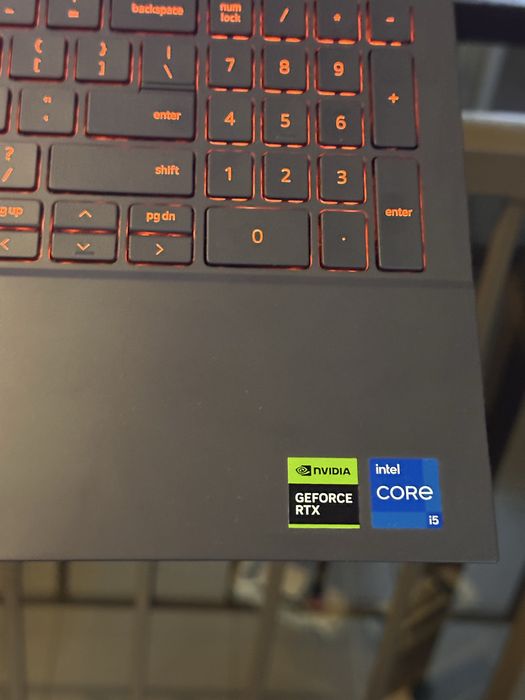 Игровой ноутбук DELL G15 5530 RTX4050