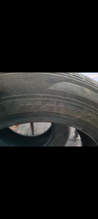 Продам летнюю резину на 15