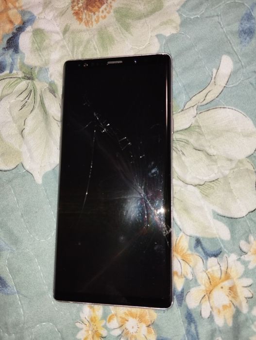 Samsung not 9   6 / 128