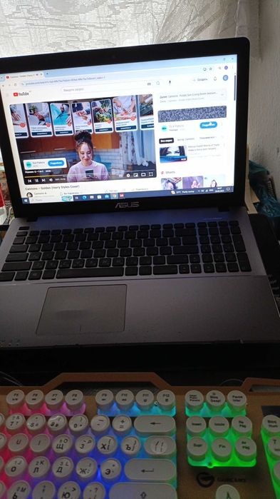 Продам ноутбук Asus k550jk