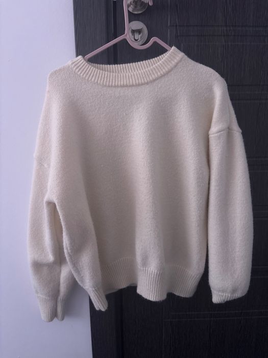 Бял пуловер-shein