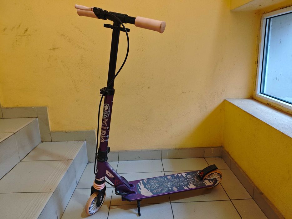 Детска тротинетка MID 5 с окачване и спирачка на кормилото