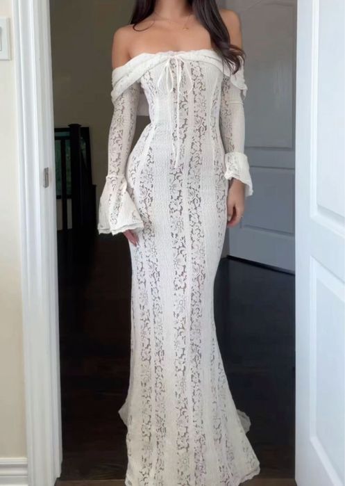 Платье вечернее