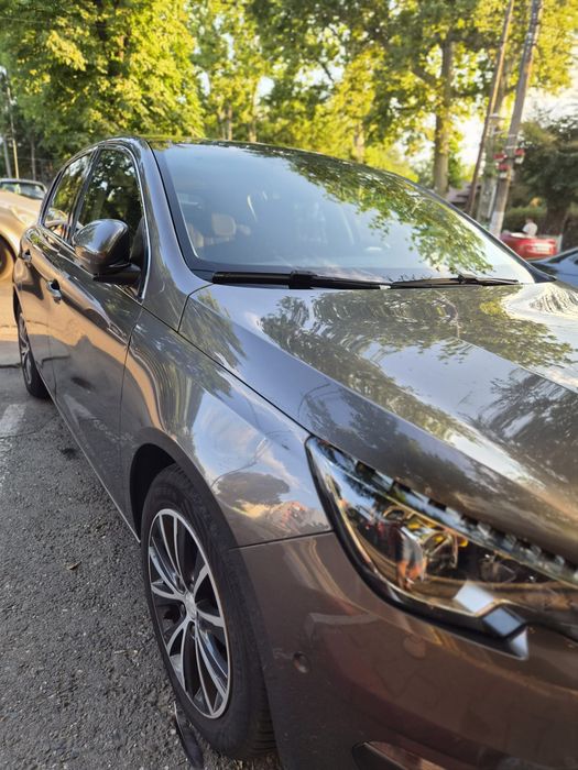 Peugeot 308 2015