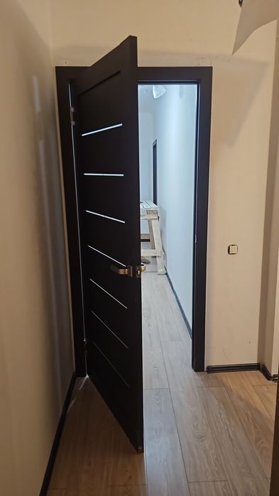 Отдам даром двери!