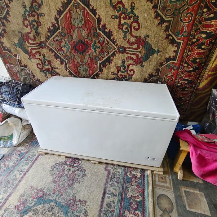 Продается морозильник Бирюса