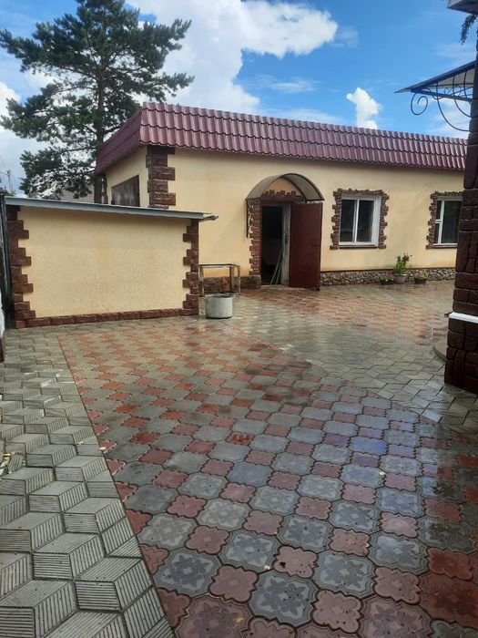 Продам коттедж 215 кв.