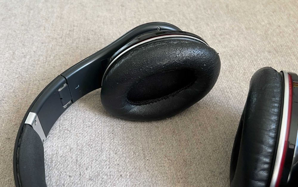 Casti Monster Beats by Dr Dre Studio Powered On Ear + toc