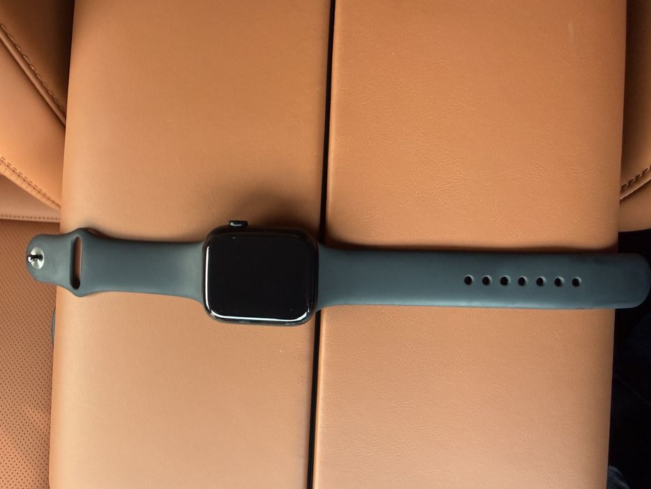 Apple Watch Series 7 Корпус 45 мм