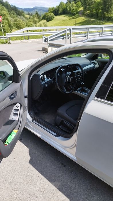 Vand Audi A4 B8 2010
