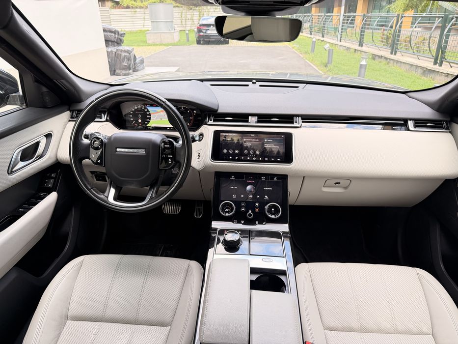Range Rover Velar - R Dynamic 240 cp