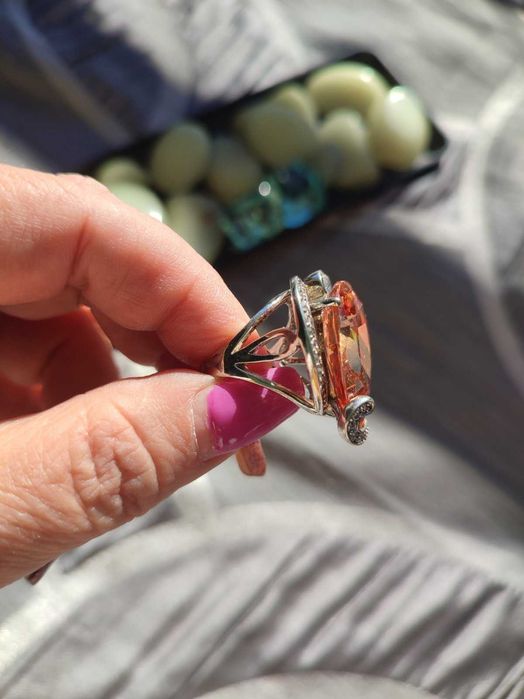 Продавам масивен сребърен пръстен със СУЛТАНИТ!