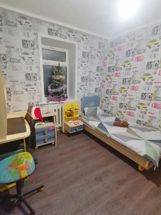 Продам подростковую спальную гарнитуру