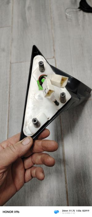 Зеркало боковое на ВАЗ