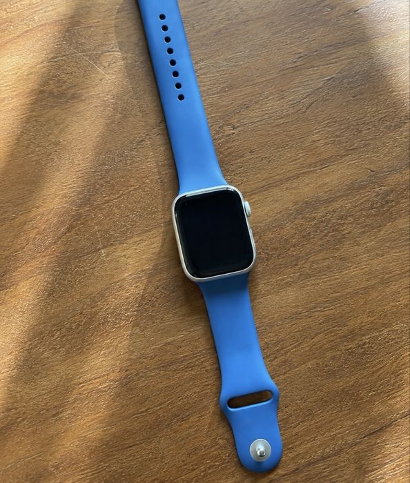 Продам apple watch
