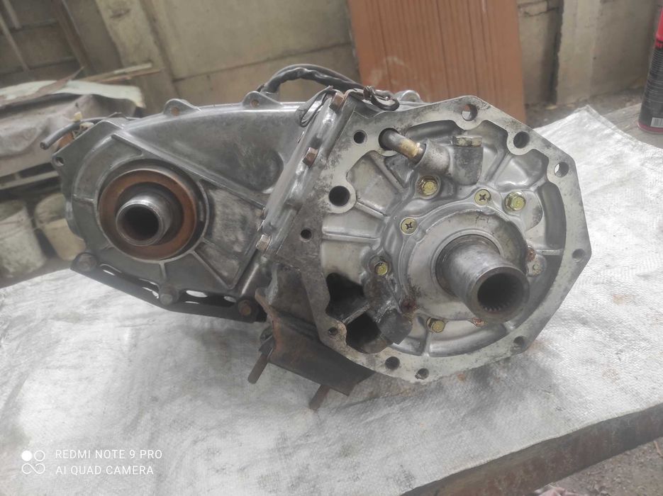 Раздатка Mazda MPV 2,5,td