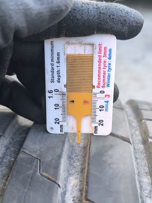 Два броя летни гуми Hankook Ventus 245/45/19