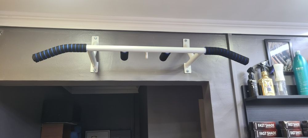 Турник ригельный