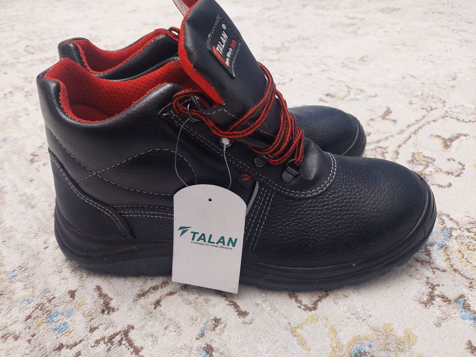 Продам спецобувь