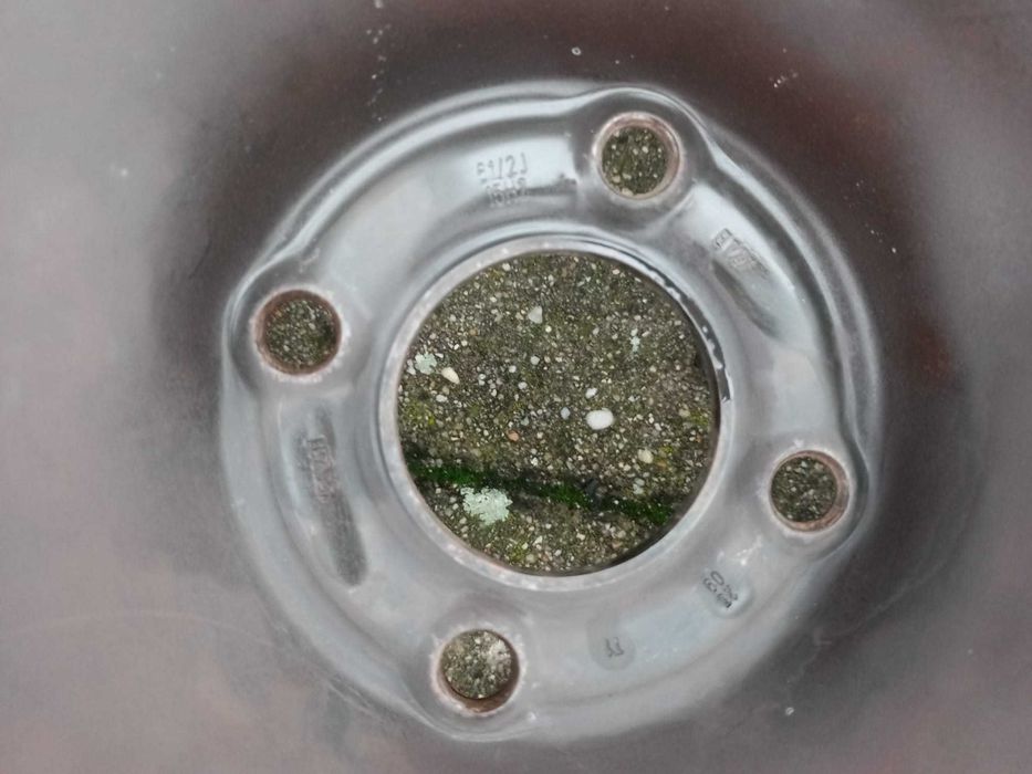 Anvelope set 4 buc 195 65 15 M+S DOT 2023,cu Jante pt Peugeot