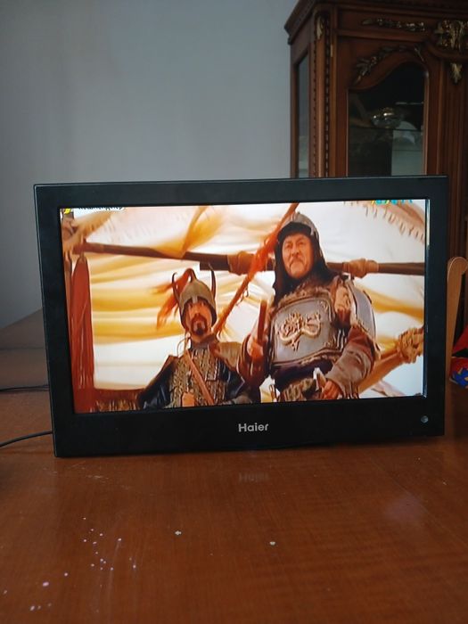 Телевизор хайер...