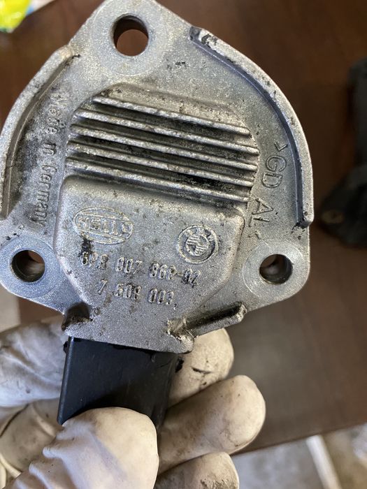 Sonda ulei senzor baie nivel ulei bmw e90 e91 e92 e87 e81 f10 f11 f30