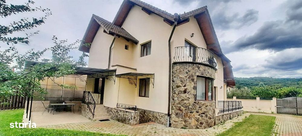 Casa deosebita Rasnov Cartierul Primaverii