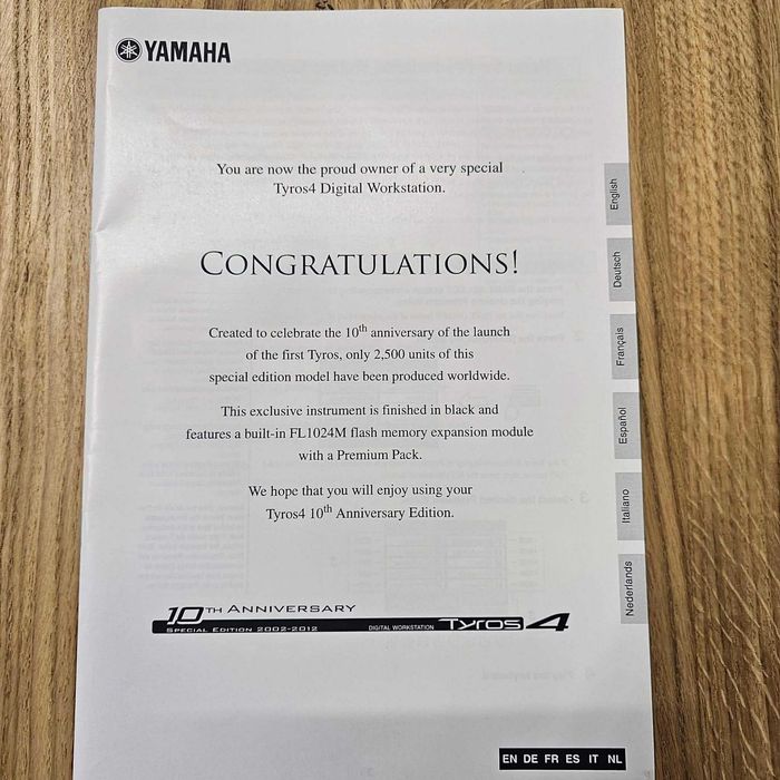 Yamaha Tyros 4 Editie Limitata 10th Anniversary - sentitizator/orga/workstation