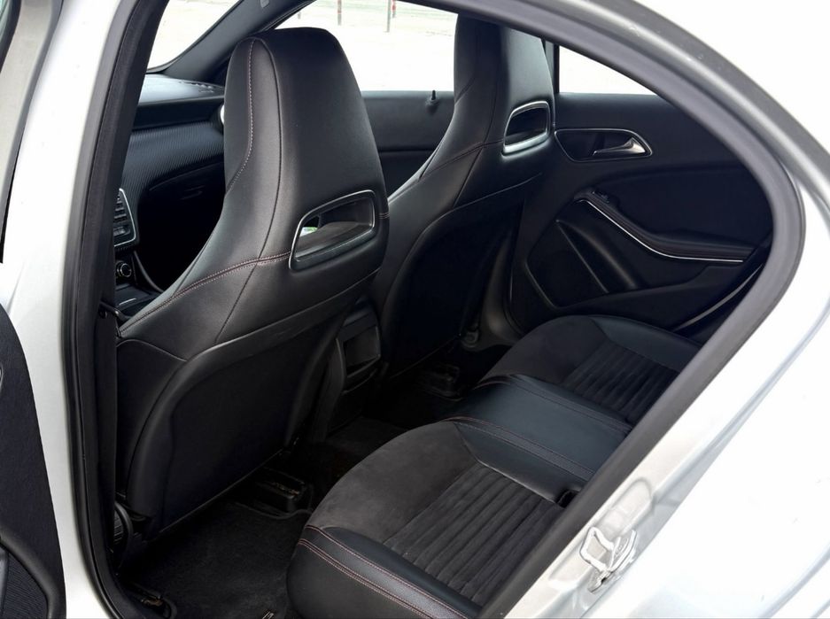Mercedes-Benz A Class A 180 pachet AMG