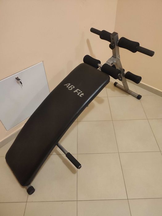 Лежанка за коремни преси