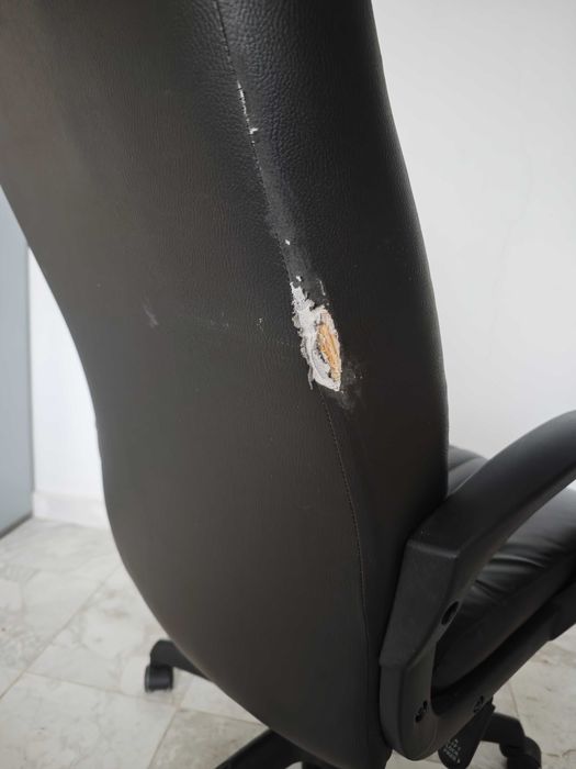 Кожен стол за офис или бюро