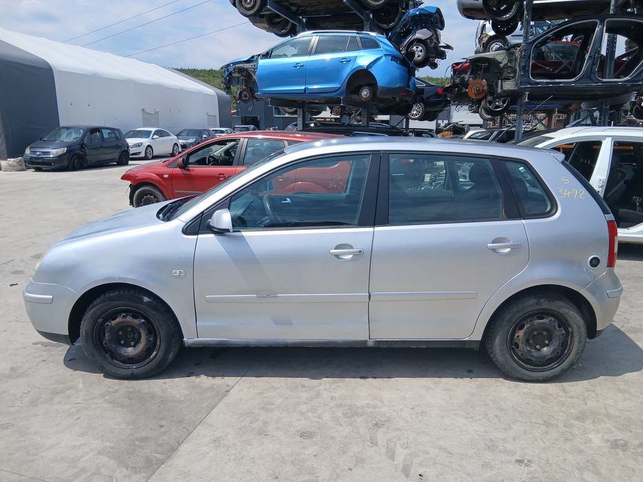 Volkswagen Polo (9N) [Fabr 2001-2008]