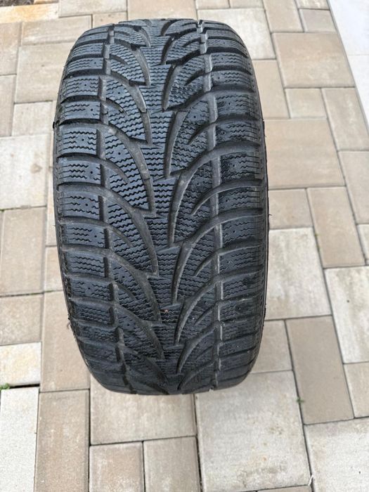 Set cauciucuri iarna Sailun Ice Blazer 225/40/18