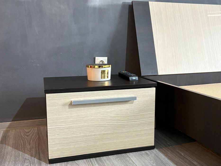 Masa;dulap dormitor;pat 1,60x2;canapea